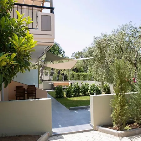 Apartament Mythos