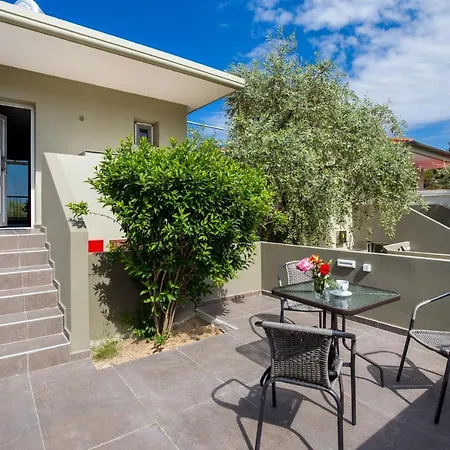Mythos Apartament