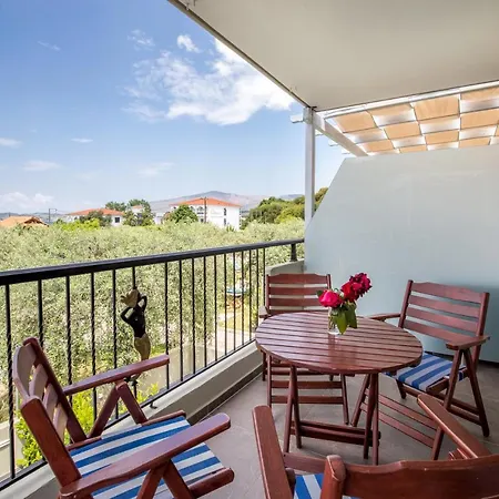 Mythos Apartament *