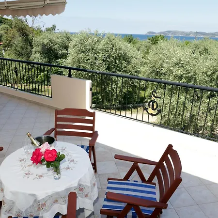 Apartament Mythos