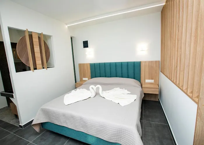 米索斯简易别墅公寓 波托什