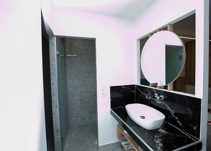 米索斯简易别墅公寓 波托什