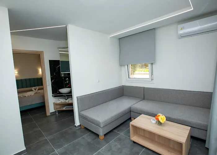 公寓 米索斯简易别墅公寓 波托什