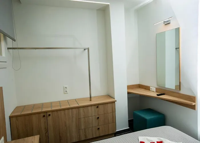 米索斯简易别墅公寓 公寓 *