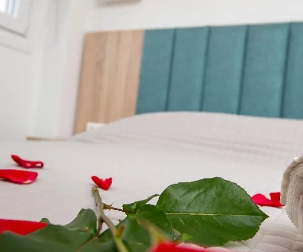 米索斯简易别墅公寓 公寓 *