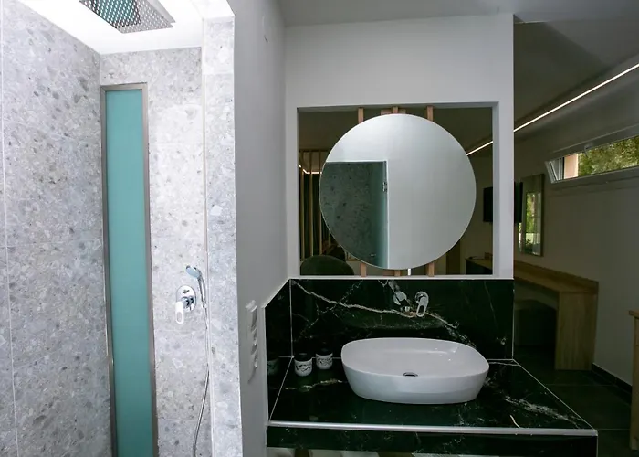 米索斯简易别墅公寓 * 波托什